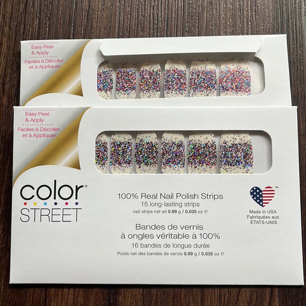 Color Street, red, white, and beautiful. NWT. 2 sets